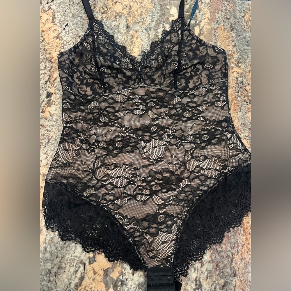 Lace Body Suit 🖤